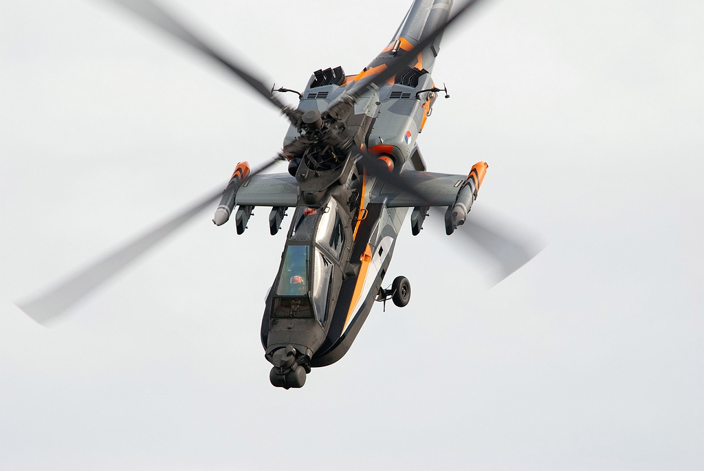 20110918_0985.JPG - AH-64D Apache Demo Nederlandse luchtmacht